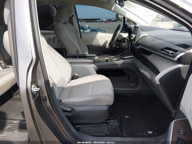 2022 Toyota Sienna Le მანქანა იყიდება აუქციონზე, vin: 5TDKRKEC4NS085068, აუქციონის ნომერი: 46196252
