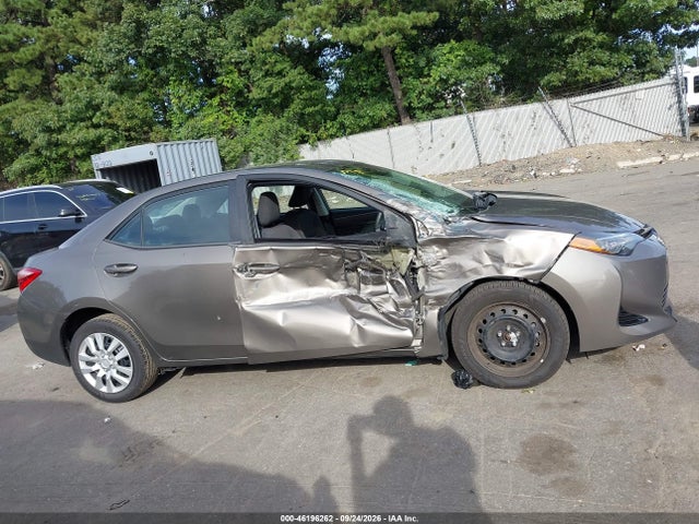 Продажа на аукционе авто 2018 Toyota Corolla Le, vin: 2T1BURHE1JC995378, номер лота: 46196262
