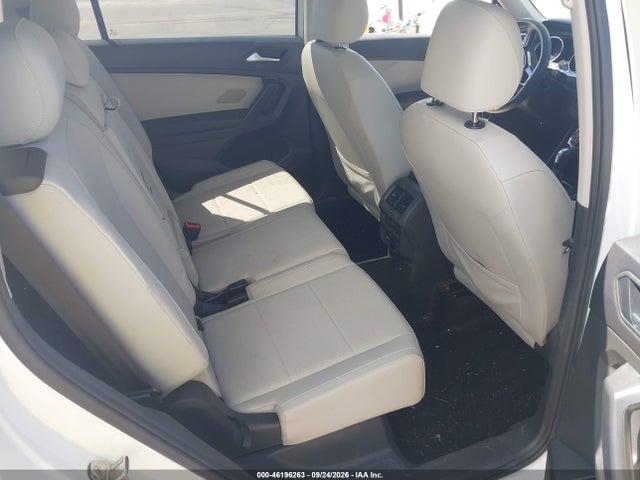 46196263 :رقم المزاد ، 3VV3B7AX1MM054312 vin ، 2021 Volkswagen Tiguan 2.0t Se/2.0t Se R-line Black/2.0t Sel مزاد بيع