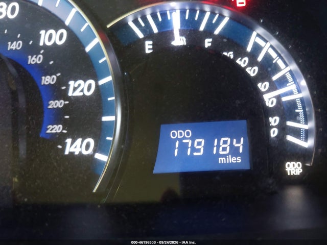 2013 Toyota Camry Hybrid Xle მანქანა იყიდება აუქციონზე, vin: 4T1BD1FK0DU064562, აუქციონის ნომერი: 46196300