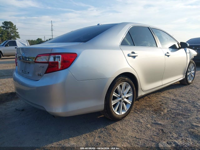 2013 Toyota Camry Hybrid Xle მანქანა იყიდება აუქციონზე, vin: 4T1BD1FK0DU064562, აუქციონის ნომერი: 46196300