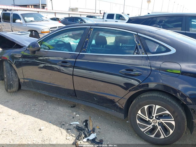 2026 Hyundai Sonata Hybrid Blue მანქანა იყიდება აუქციონზე, vin: KMHL24JJ9TA174827, აუქციონის ნომერი: 46196304