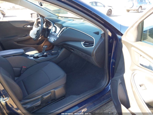 46196323 :رقم المزاد ، 1G1ZD5ST1JF124270 vin ، 2018 Chevrolet Malibu Lt مزاد بيع