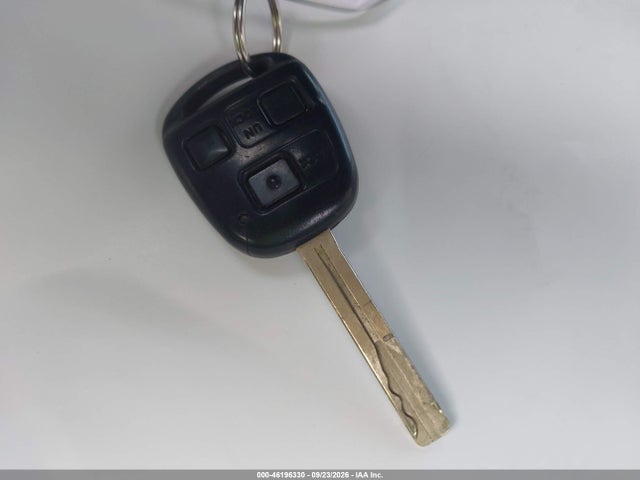 46196330 :رقم المزاد ، 2T2HA31U64C033823 vin ، 2004 Lexus Rx 330 مزاد بيع