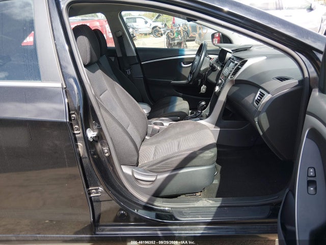Продаж на аукціоні авто 2016 Hyundai Elantra Gt, vin: KMHD35LH7GU310684, номер лоту: 46196352