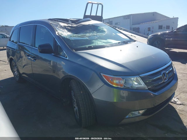 46196359 :رقم المزاد ، 5FNRL5H60BB029880 vin ، 2011 Honda Odyssey Ex-l مزاد بيع