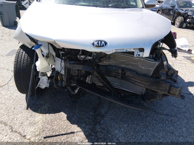KIA Soul 2016 KNDJN2A29G7872227 Image 6
