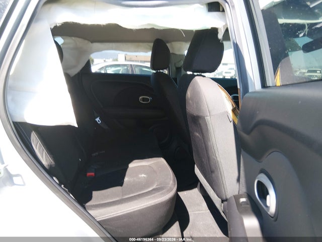 KIA Soul 2016 KNDJN2A29G7872227 Image 8