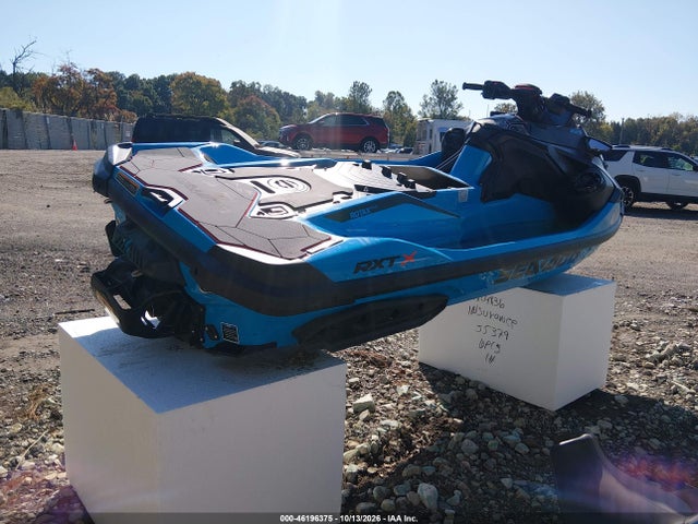 46196375 :رقم المزاد ، YDV70812D626 vin ، 2026 Seadoo Rxt مزاد بيع
