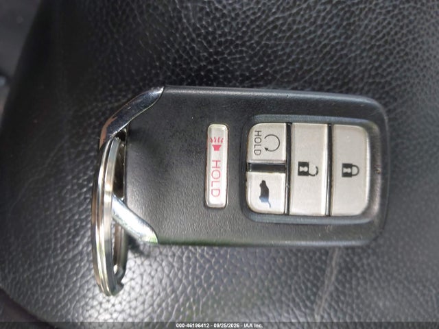 46196412 :رقم المزاد ، 5FNYF5H39JB032977 vin ، 2018 Honda Pilot Ex مزاد بيع