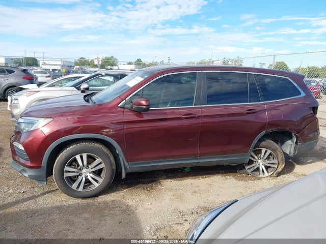 46196412 :رقم المزاد ، 5FNYF5H39JB032977 vin ، 2018 Honda Pilot Ex مزاد بيع