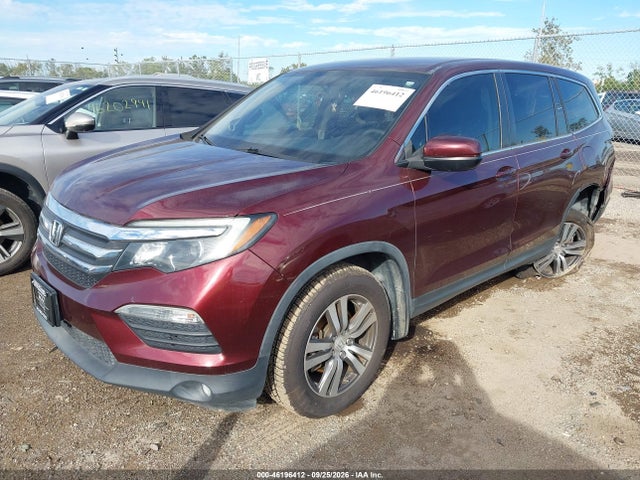 46196412 :رقم المزاد ، 5FNYF5H39JB032977 vin ، 2018 Honda Pilot Ex مزاد بيع
