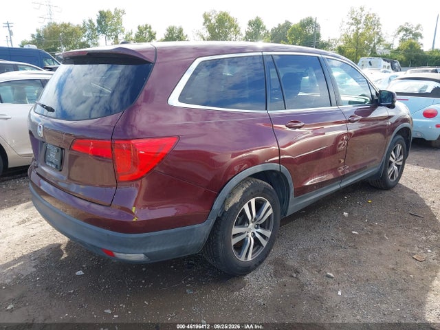 46196412 :رقم المزاد ، 5FNYF5H39JB032977 vin ، 2018 Honda Pilot Ex مزاد بيع