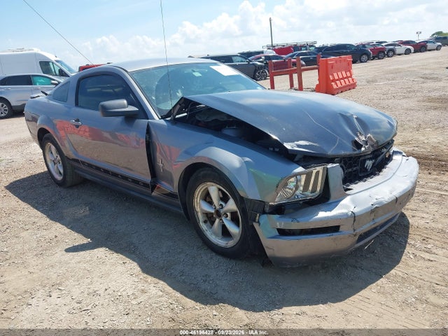 46196428 :رقم المزاد ، 1ZVFT80N975256028 vin ، 2007 Ford Mustang Deluxe/premium مزاد بيع