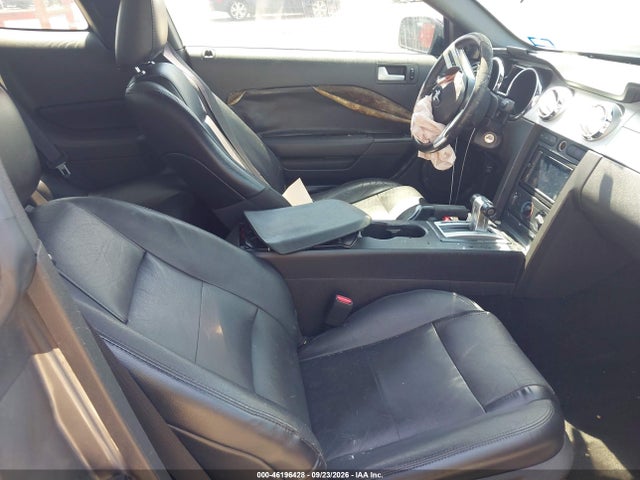 46196428 :رقم المزاد ، 1ZVFT80N975256028 vin ، 2007 Ford Mustang Deluxe/premium مزاد بيع