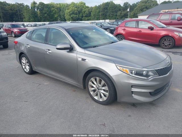 46196449 :رقم المزاد ، 5XXGU4L36GG105828 vin ، 2016 Kia Optima Ex مزاد بيع