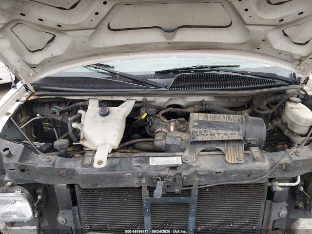 Chevrolet Express 2500 Work Van 2016 1GCWGAFF0G1334153 Image 10