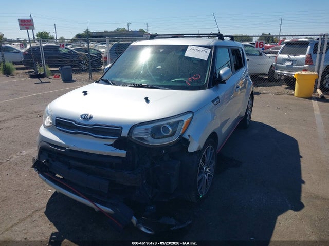 KIA Soul ! 2018 KNDJX3AA9J7535667 Image 2