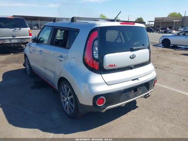 KIA Soul ! 2018 KNDJX3AA9J7535667 Image 3