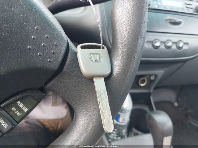 46196483 :رقم المزاد ، 2HGES16514H575137 vin ، 2004 Honda Civic Lx مزاد بيع