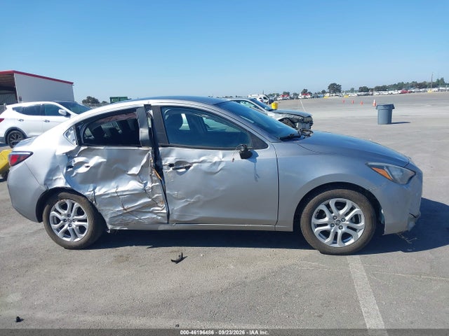 Scion IA 2016 3MYDLBZV7GY142012 Image 13