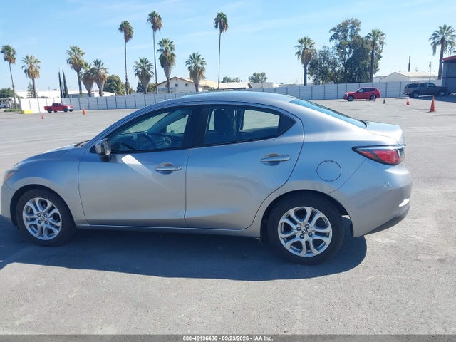 Scion IA 2016 3MYDLBZV7GY142012 Image 14