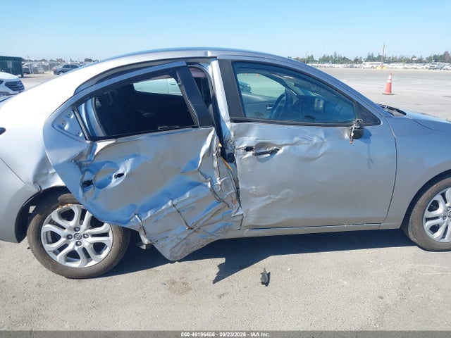 Scion IA 2016 3MYDLBZV7GY142012 Image 6