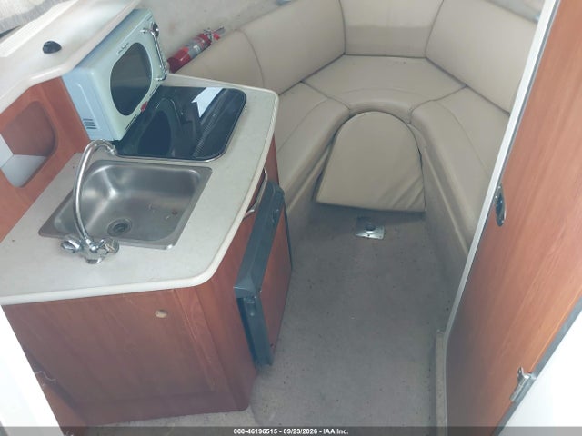 Продаж на аукціоні авто 2004 Bayliner Marine Corp, vin: USDB33SKH304, номер лоту: 46196515