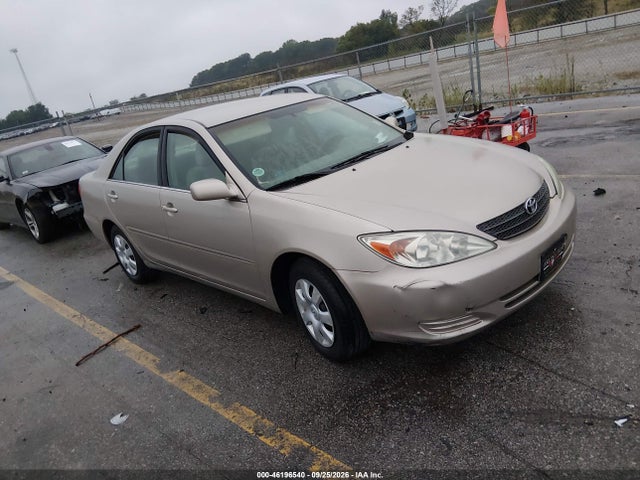46196540 :رقم المزاد ، 4T1BE32K64U831183 vin ، 2004 Toyota Camry Le مزاد بيع