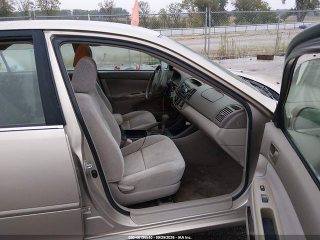 46196540 :رقم المزاد ، 4T1BE32K64U831183 vin ، 2004 Toyota Camry Le مزاد بيع