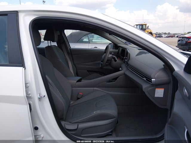 2026 Hyundai Elantra Hybrid Blue მანქანა იყიდება აუქციონზე, vin: KMHLM4DJ3TU186119, აუქციონის ნომერი: 46196586