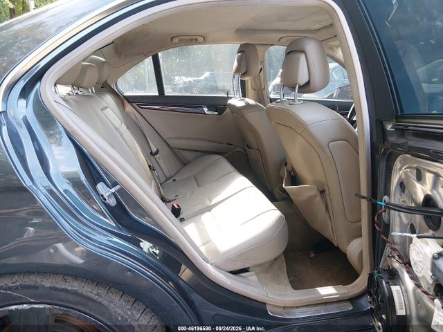 Продажа на аукционе авто 2010 Mercedes-benz C 300 Luxury 4matic/sport 4matic, vin: WDDGF8BB1AF476241, номер лота: 46196590