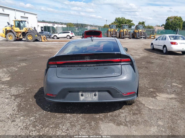 Toyota Prius Le 2024 JTDACAAUXR3027477 Image 16
