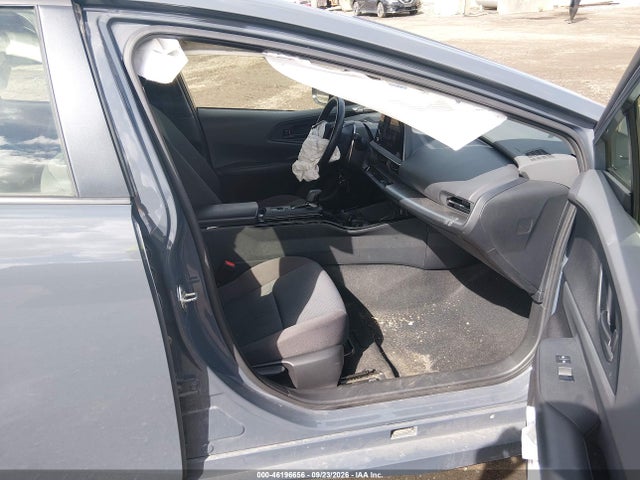 Toyota Prius Le 2024 JTDACAAUXR3027477 Image 5