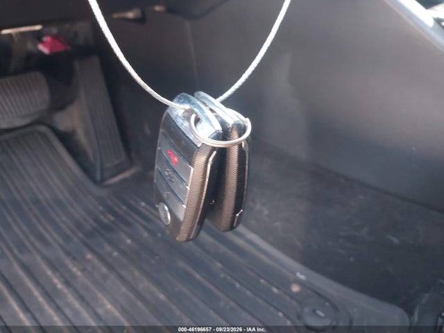 46196657 :رقم المزاد ، 5XXGU4L3XGG046542 vin ، 2016 Kia Optima Ex مزاد بيع