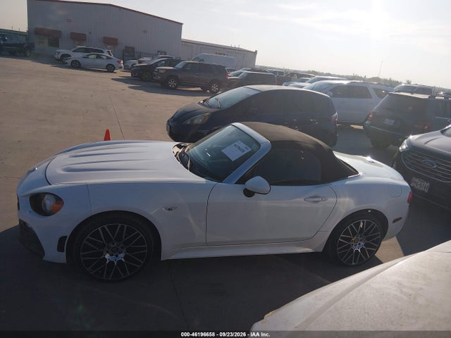 Fiat 124 Spider Lusso 2017 JC1NFAEK2H0101392 Image 14