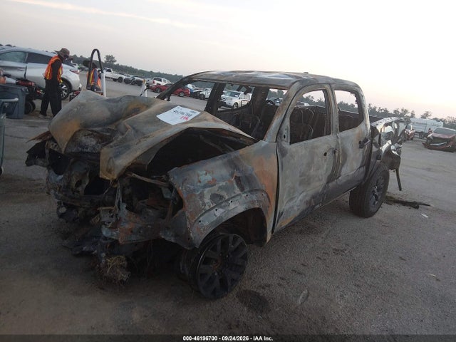 46196700 :رقم المزاد ، 5TFAZ5CN0LX093919 vin ، 2020 Toyota Tacoma Sr5 V6 مزاد بيع