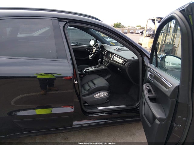 Aukcja sprzedaży 2021 Porsche Macan Turbo, vin: WP1AF2A59MLB60423, numer aukcji: 46196720