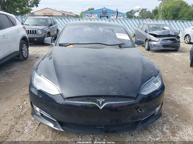 46196757 :رقم المزاد ، 5YJSA1H48FF095744 vin ، 2015 Tesla Model S 85d/p85d/p90d مزاد بيع