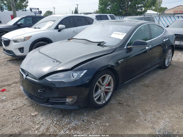 46196757 :رقم المزاد ، 5YJSA1H48FF095744 vin ، 2015 Tesla Model S 85d/p85d/p90d مزاد بيع