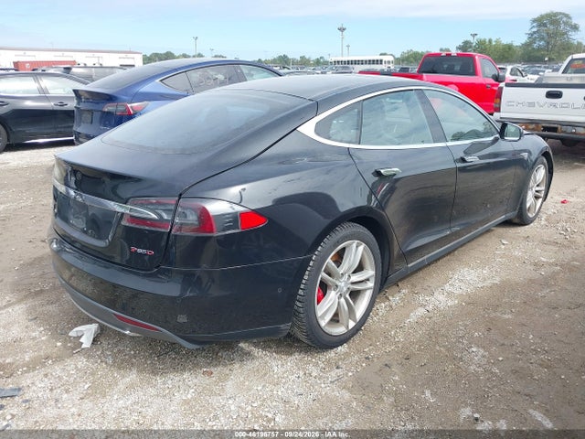 46196757 :رقم المزاد ، 5YJSA1H48FF095744 vin ، 2015 Tesla Model S 85d/p85d/p90d مزاد بيع