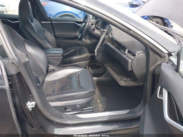 46196757 :رقم المزاد ، 5YJSA1H48FF095744 vin ، 2015 Tesla Model S 85d/p85d/p90d مزاد بيع