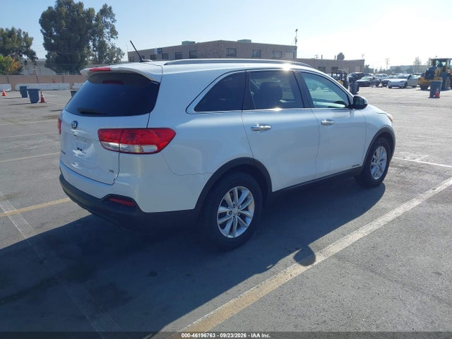 2017 Kia Sorento 3.3l Lx მანქანა იყიდება აუქციონზე, vin: 5XYPGDA56HG208269, აუქციონის ნომერი: 46196763