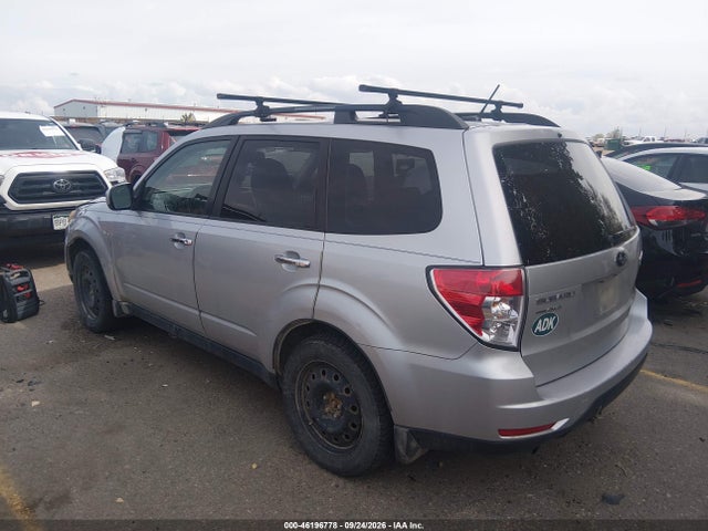 46196778 :رقم المزاد ، JF2SHADC4BH730706 vin ، 2011 Subaru Forester 2.5x Premium مزاد بيع