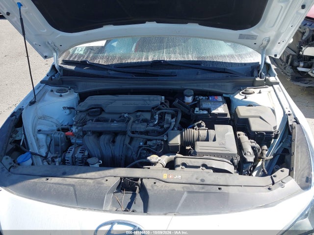 Hyundai Elantra Limited 2021 5NPLP4AG6MH000170 Image 10