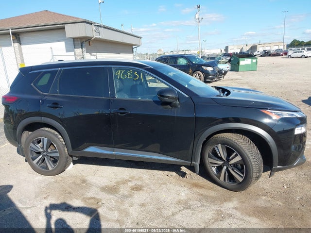 JN8BT3CB0PW486111 Nissan Rogue Sl Intelligent Awd