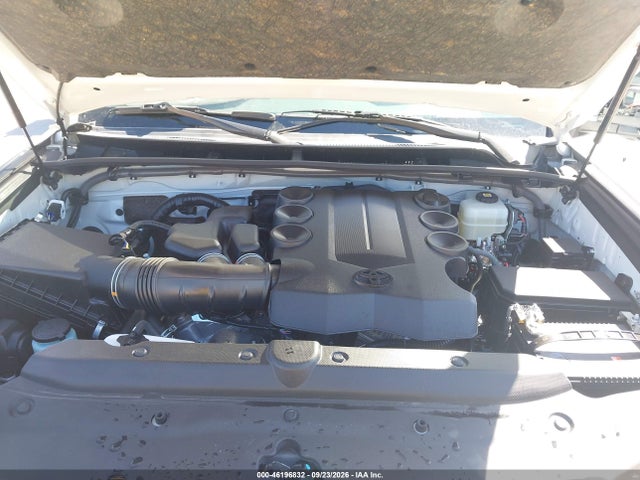 2022 Toyota 4runner Trd Off Road Premium მანქანა იყიდება აუქციონზე, vin: JTERU5JR2N6044121, აუქციონის ნომერი: 46196832
