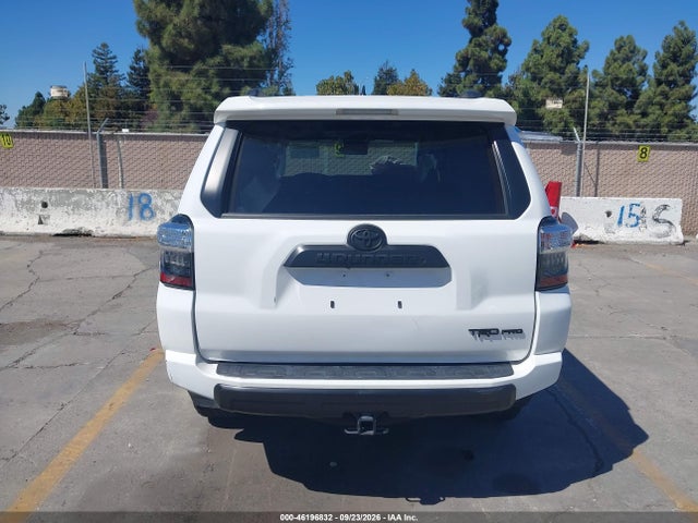 2022 Toyota 4runner Trd Off Road Premium მანქანა იყიდება აუქციონზე, vin: JTERU5JR2N6044121, აუქციონის ნომერი: 46196832