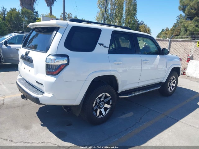 2022 Toyota 4runner Trd Off Road Premium მანქანა იყიდება აუქციონზე, vin: JTERU5JR2N6044121, აუქციონის ნომერი: 46196832