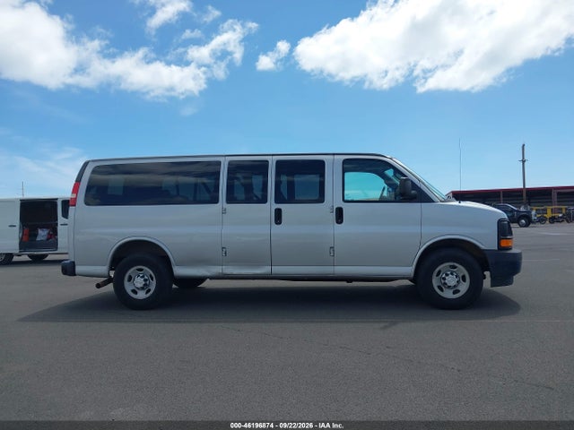 Chevrolet Express 3500 Ls 2017 1GAZGNFG7H1301593 Image 17